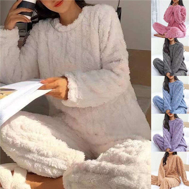 Emma™️ Fleece Pyjama Set